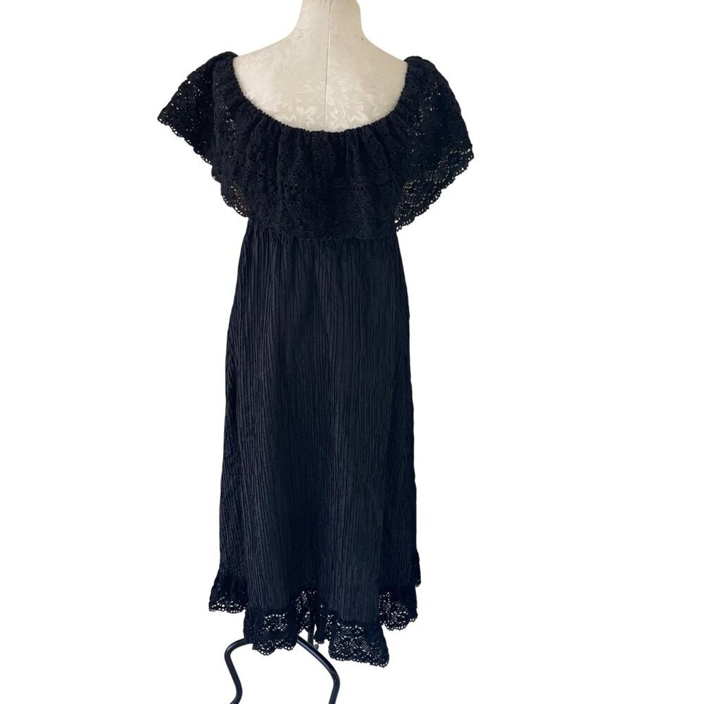 Vintage Womens Dress Size Large Black Pintuck Crochet Lace Trim Bohemia - Picture 8 of 10